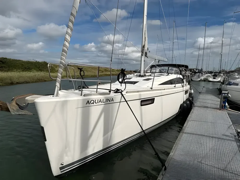 BoatPhoto.alt