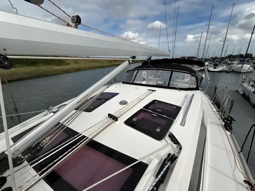 BoatPhoto.alt