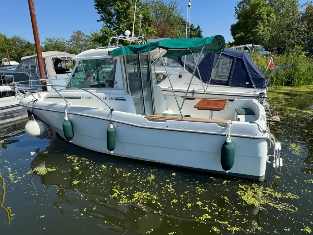 BoatPhoto.alt