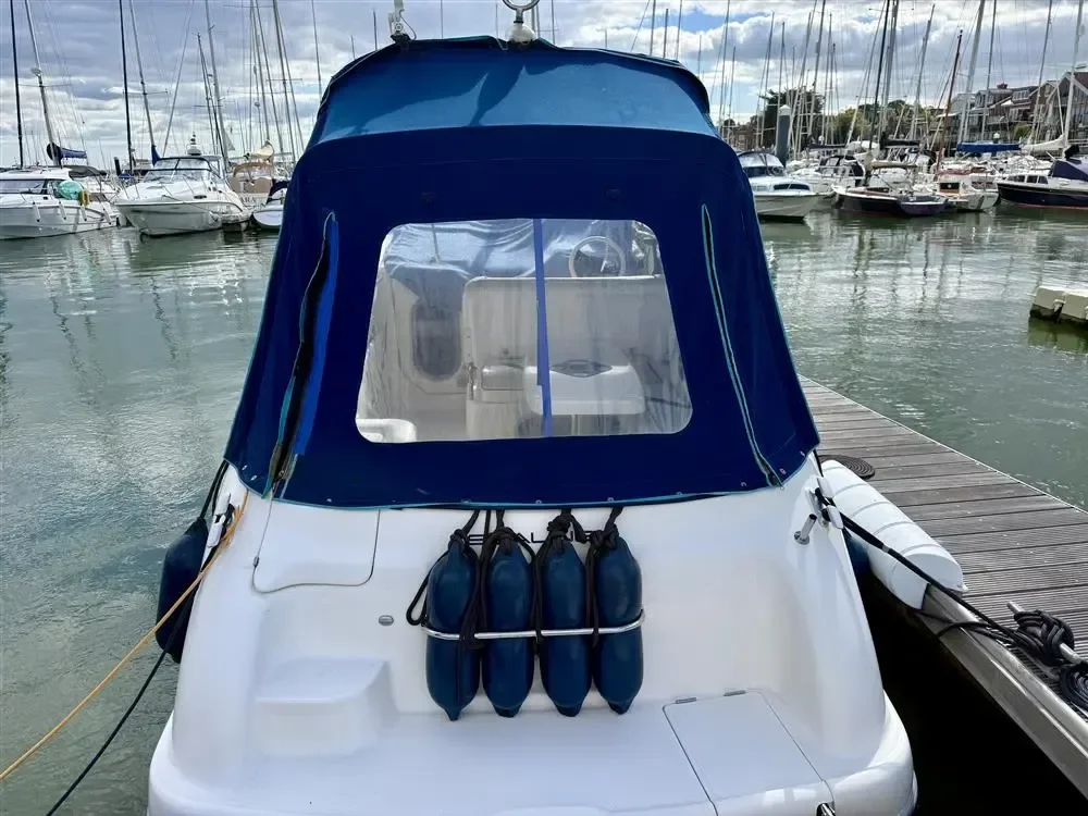 BoatPhoto.alt