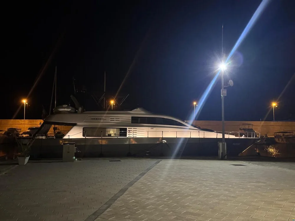 BoatPhoto.alt