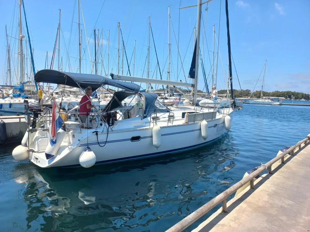 BoatPhoto.alt