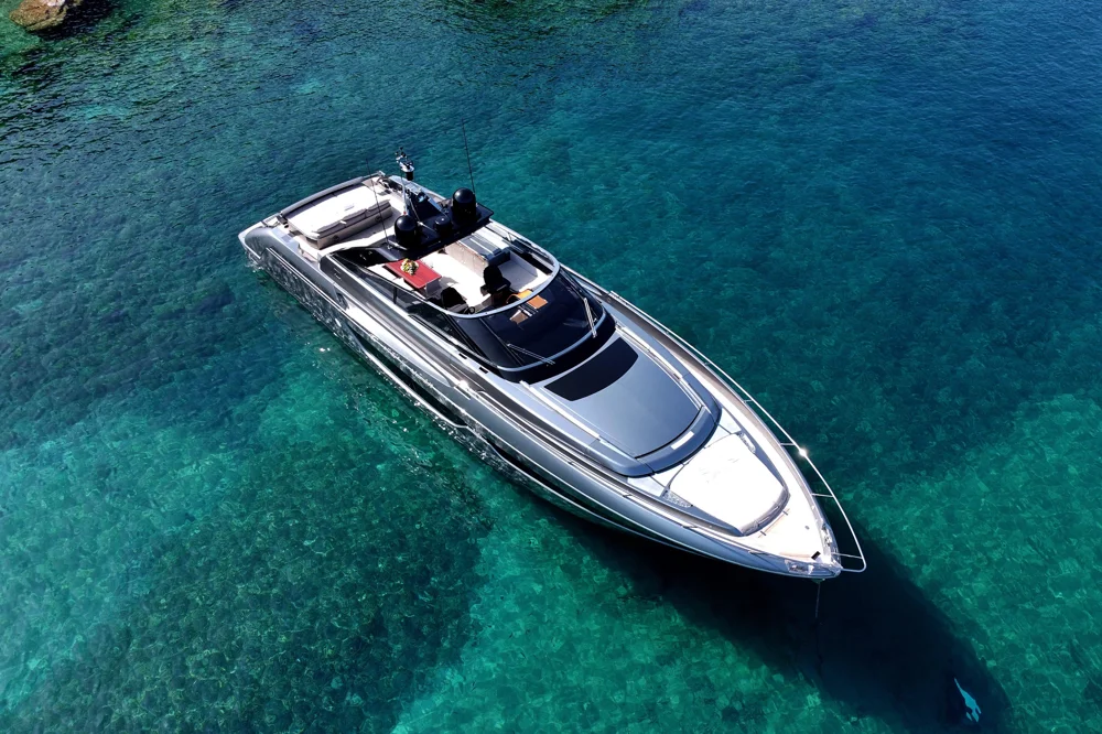 BoatPhoto.alt