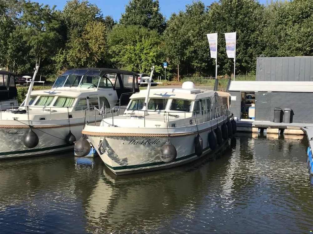 BoatPhoto.alt