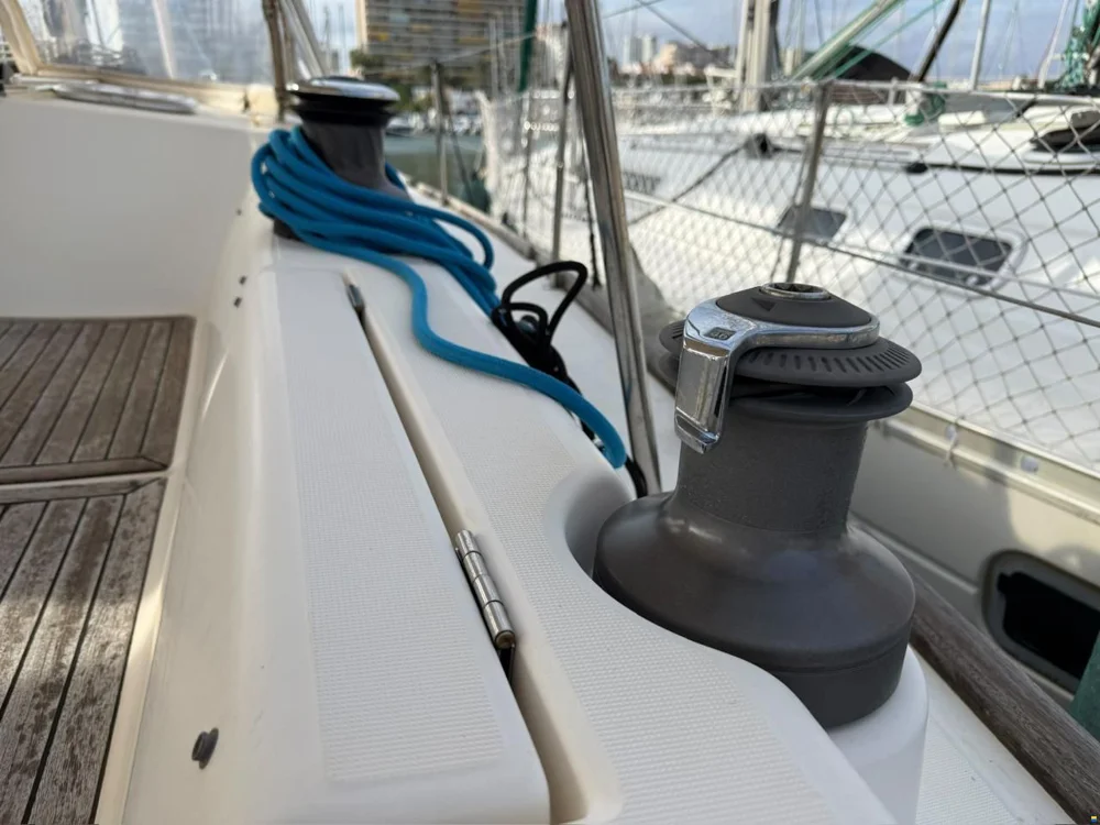 BoatPhoto.coverAlt