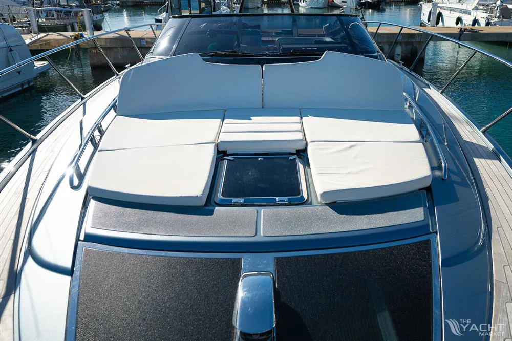 BoatPhoto.alt