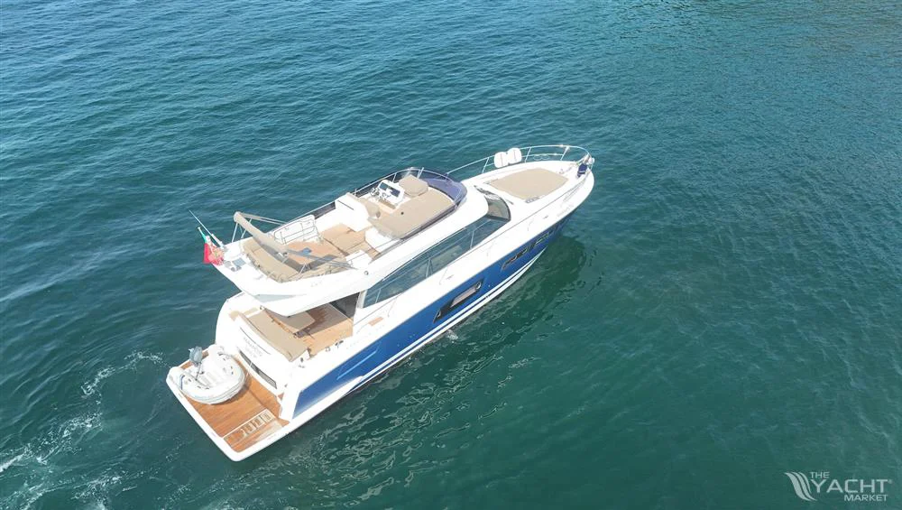 BoatPhoto.alt