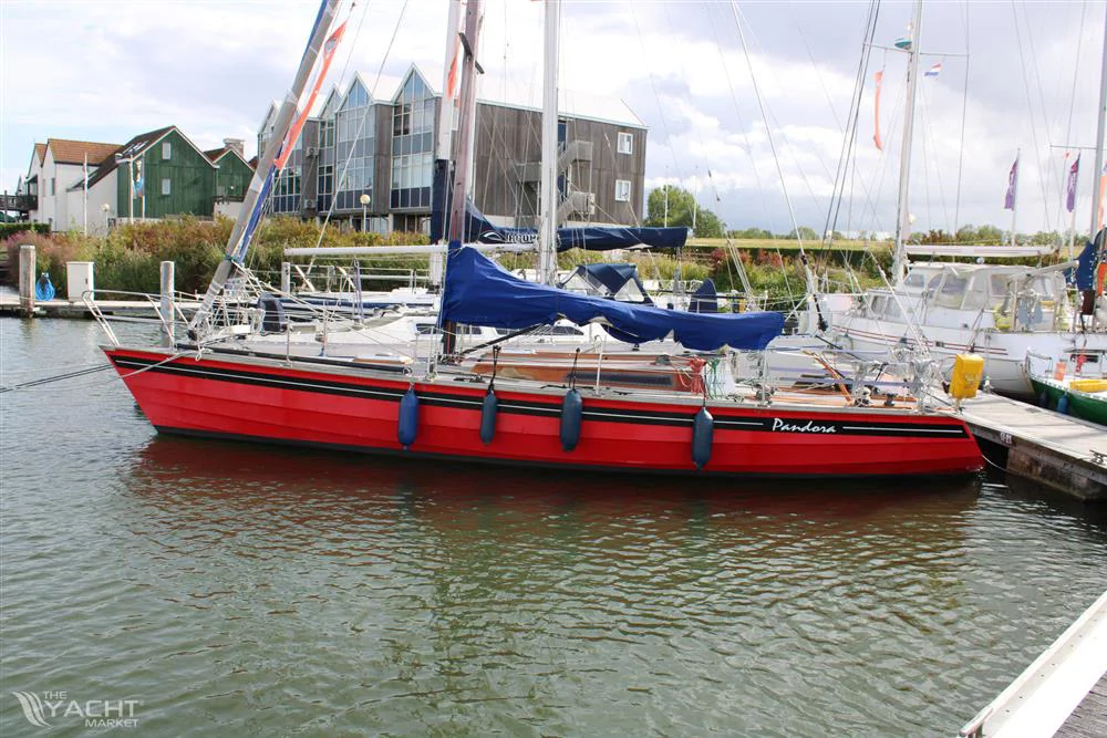 BoatPhoto.alt