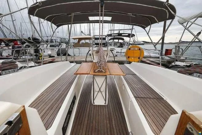2012 Bavaria 32 Cruiser for sale in Punat, Croatia, photo 3 of 5