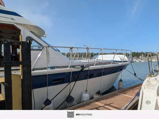 BoatPhoto.coverAlt