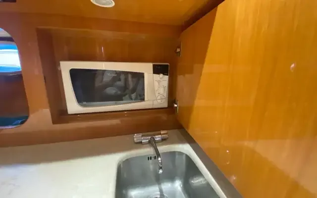BoatPhoto.alt