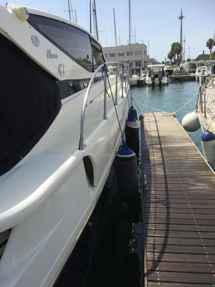 BoatPhoto.alt