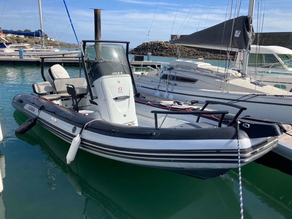 BoatPhoto.coverAlt
