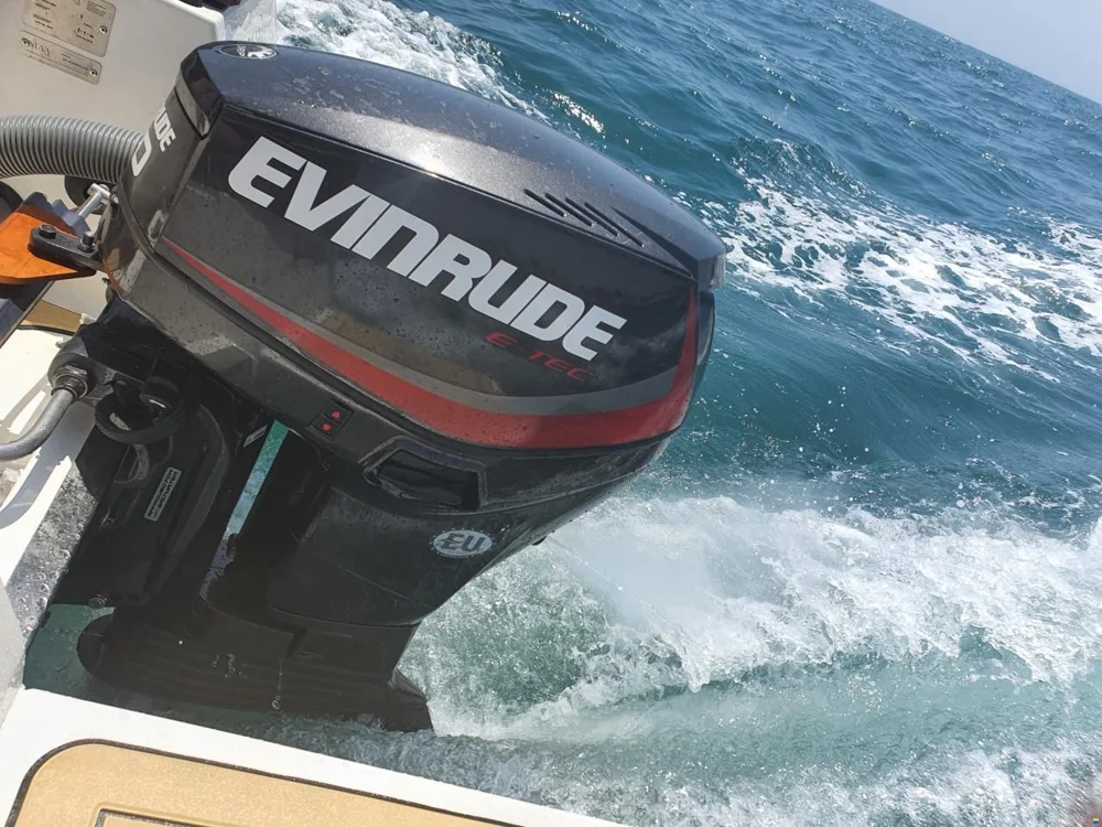 BoatPhoto.alt