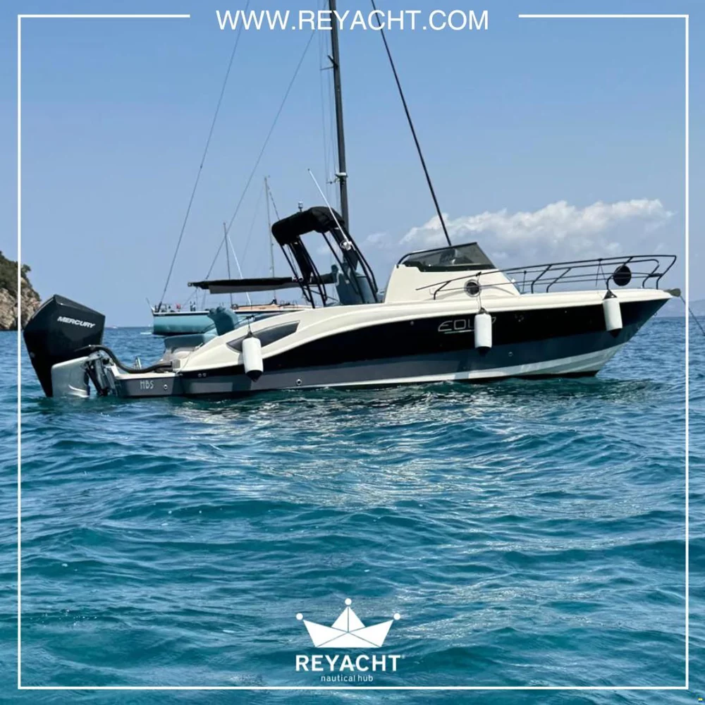 BoatPhoto.coverAlt