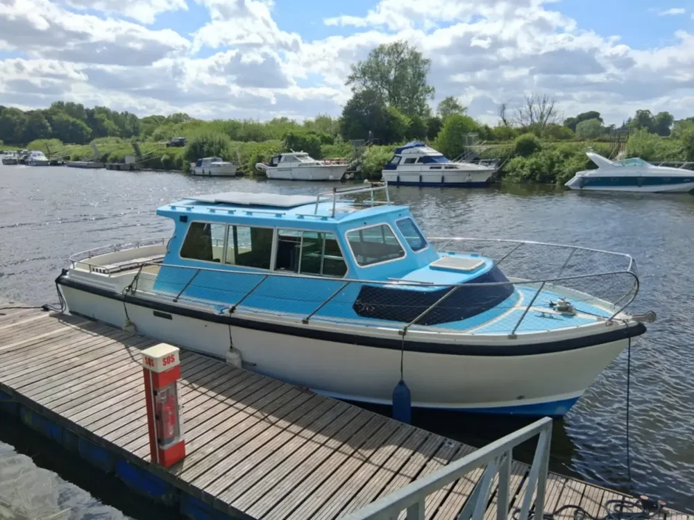 BoatPhoto.coverAlt