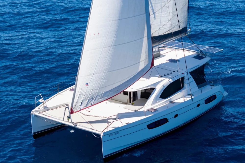 BoatPhoto.coverAlt