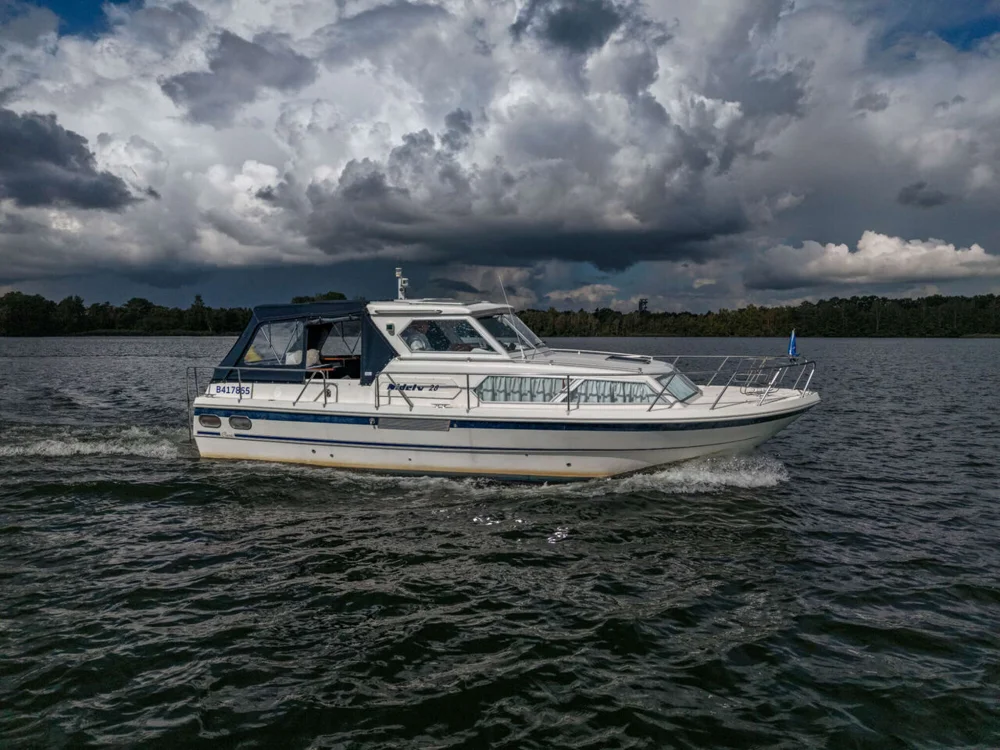 BoatPhoto.alt