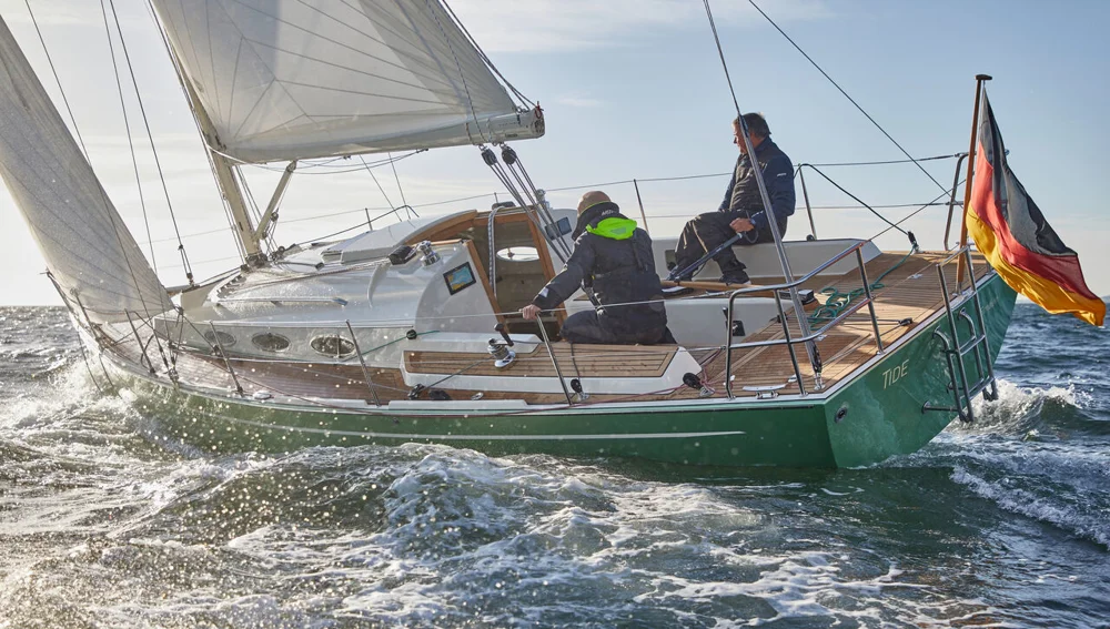 BoatPhoto.coverAlt
