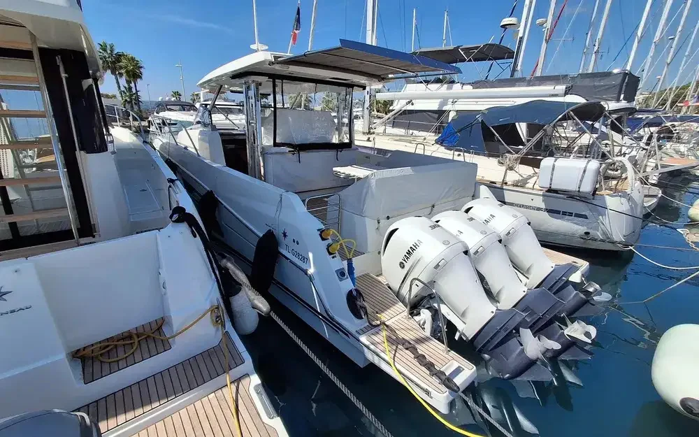 BoatPhoto.alt