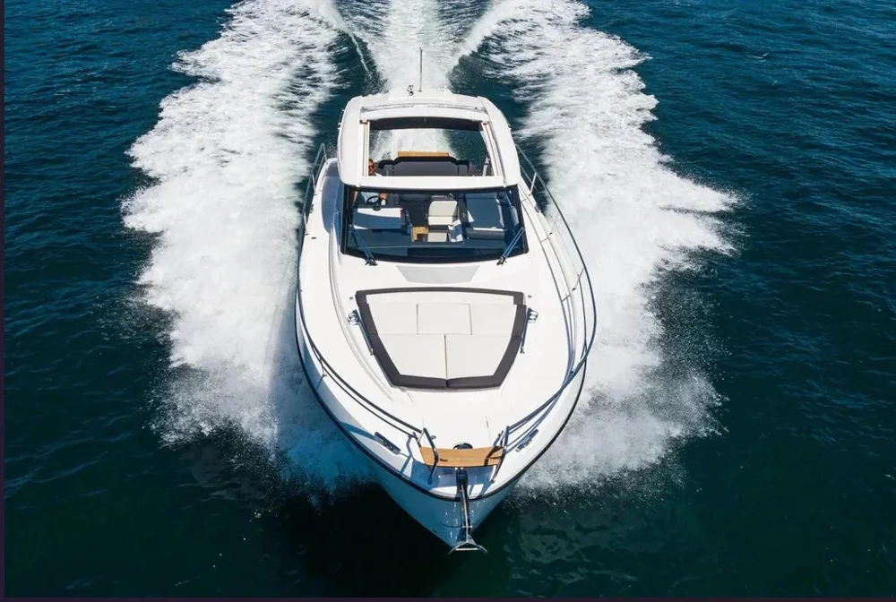 BoatPhoto.coverAlt