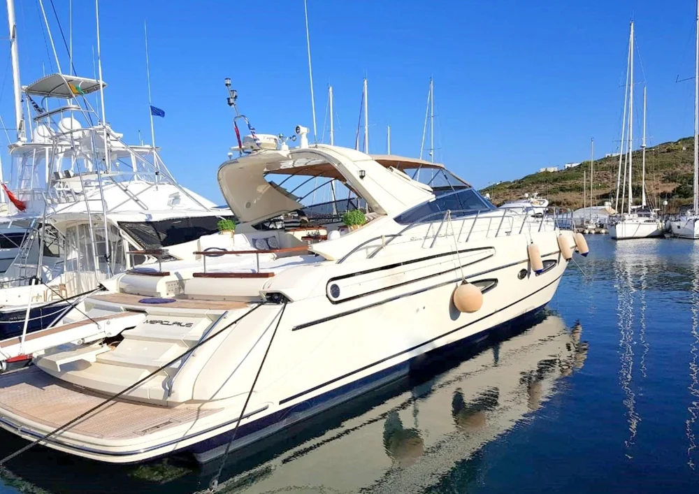 BoatPhoto.coverAlt