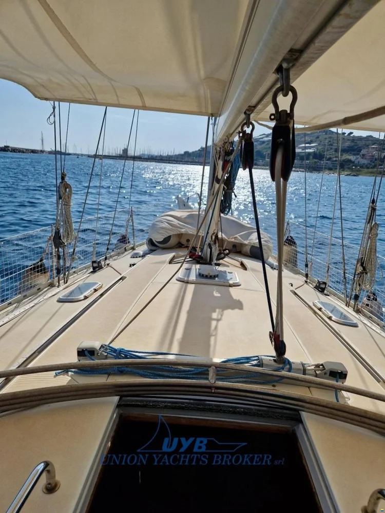 BoatPhoto.coverAlt