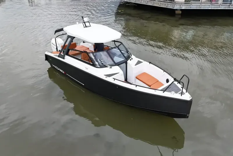 BoatPhoto.alt