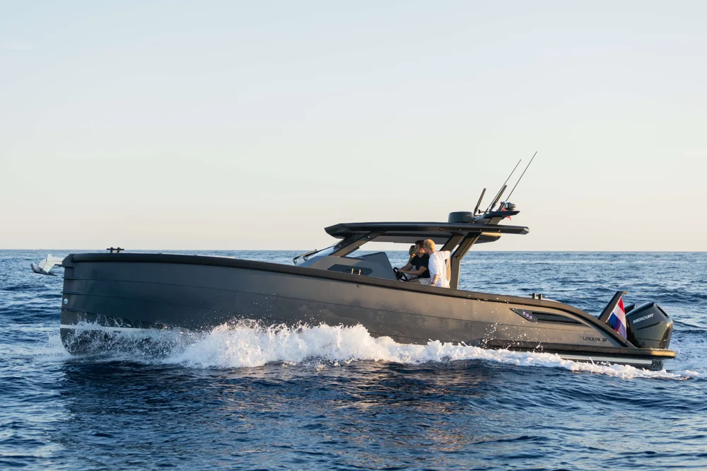 BoatPhoto.coverAlt