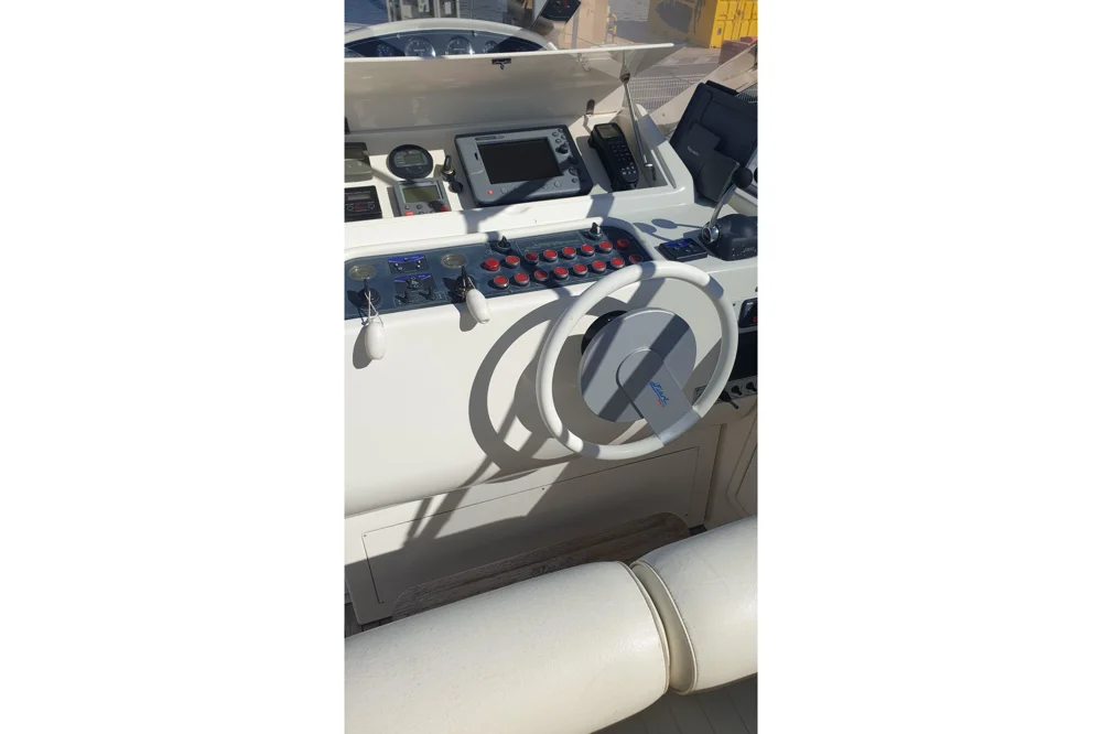 BoatPhoto.alt