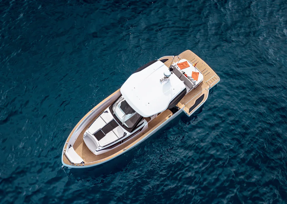 BoatPhoto.coverAlt