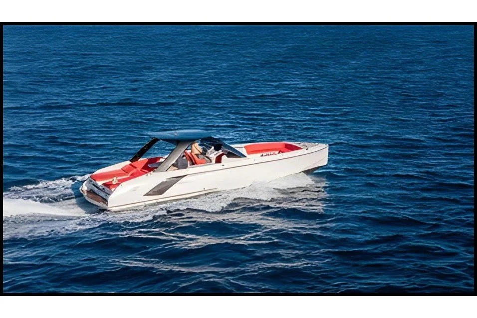 BoatPhoto.coverAlt