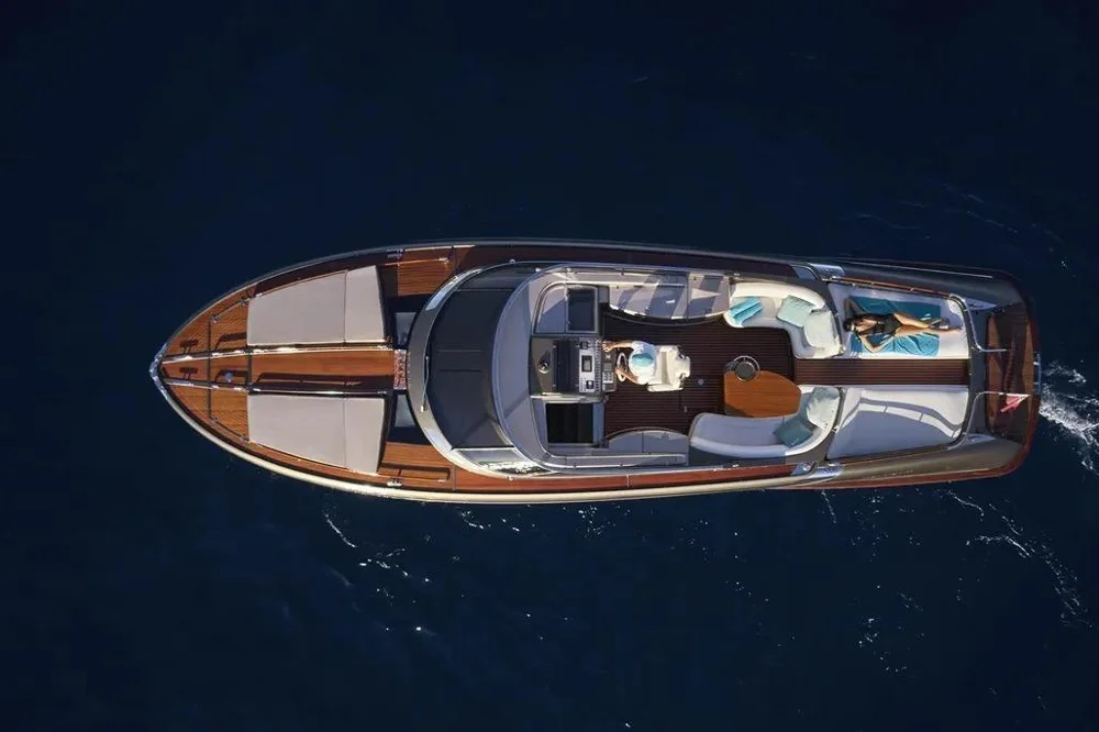 BoatPhoto.alt