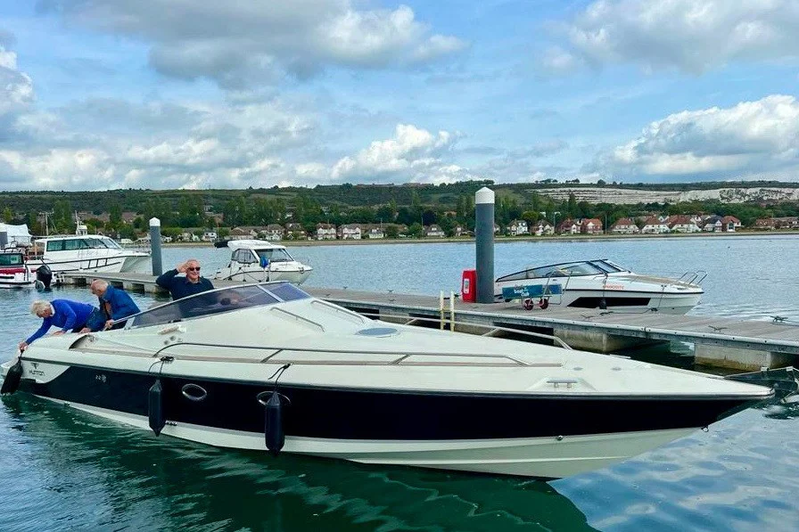 BoatPhoto.coverAlt