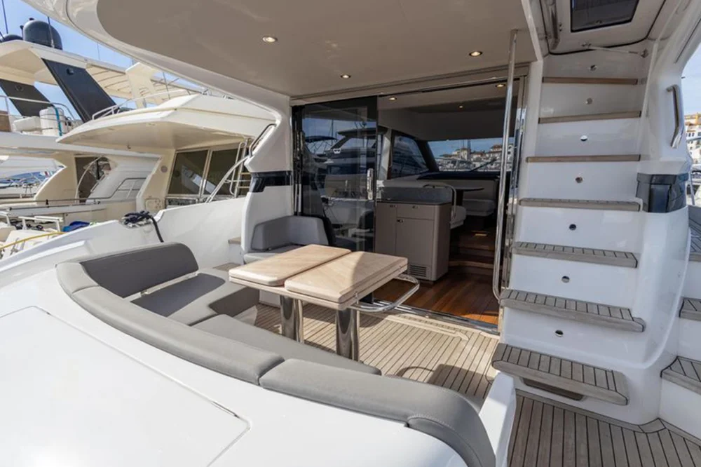 2021 Princess Yachts F45 for sale in Muğla, Turkey, photo 3 of 5
