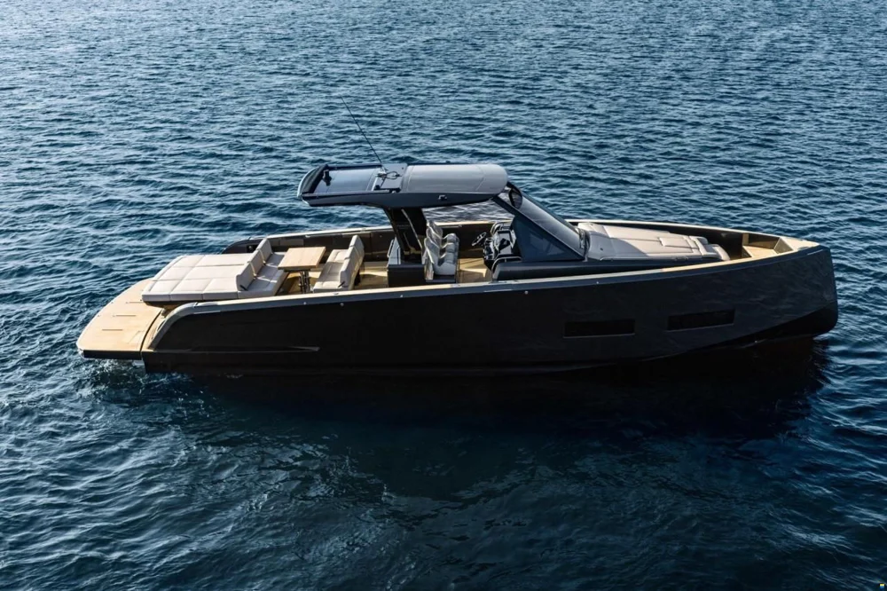BoatPhoto.coverAlt