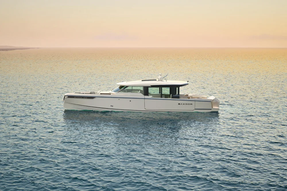 BoatPhoto.coverAlt