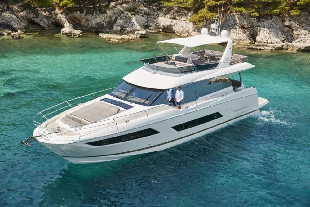 2017 PRESTIGE 680 for sale in Cannes, France, photo 4 of 5