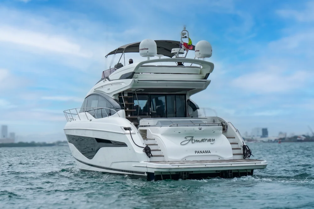 BoatPhoto.alt