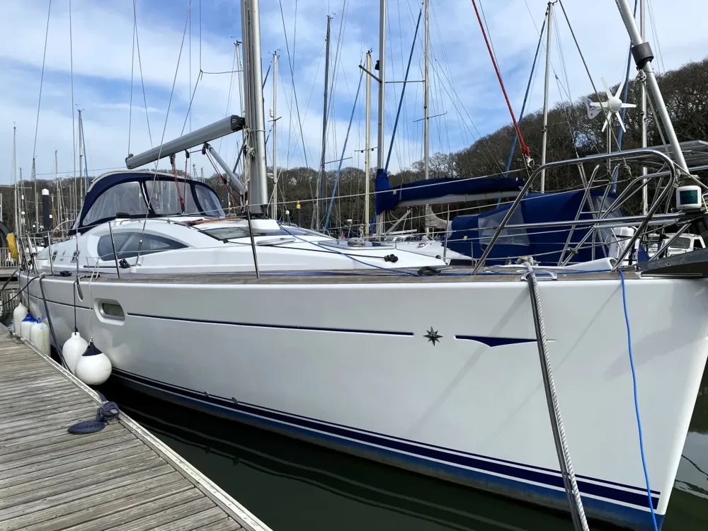 BoatPhoto.coverAlt