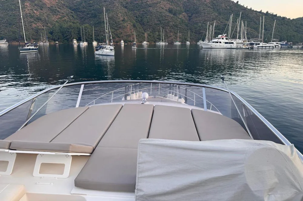 BoatPhoto.alt