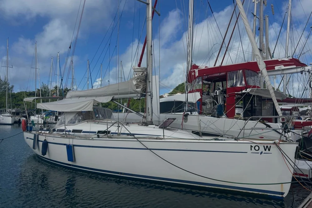 BoatPhoto.coverAlt