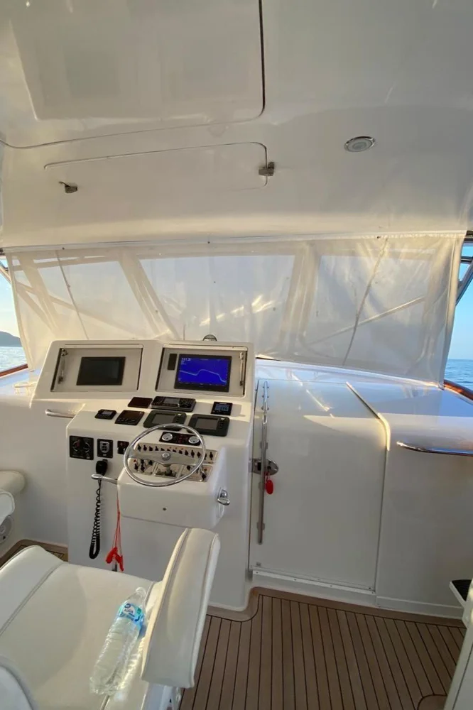 BoatPhoto.alt