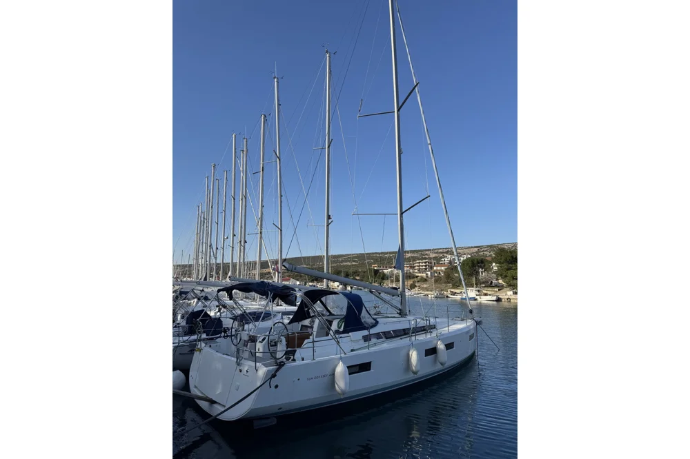 BoatPhoto.coverAlt
