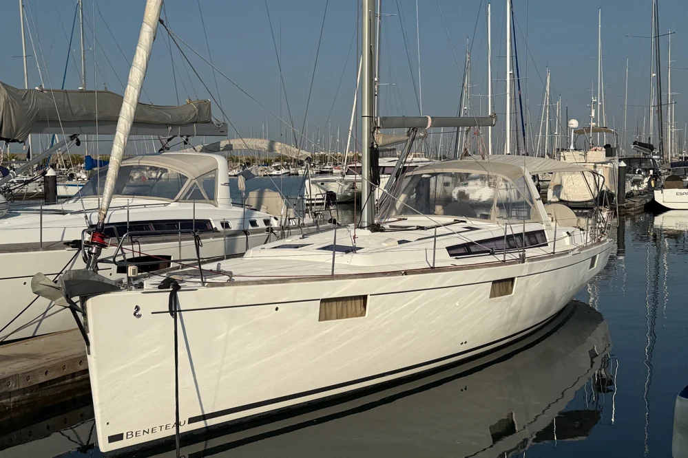 BoatPhoto.coverAlt
