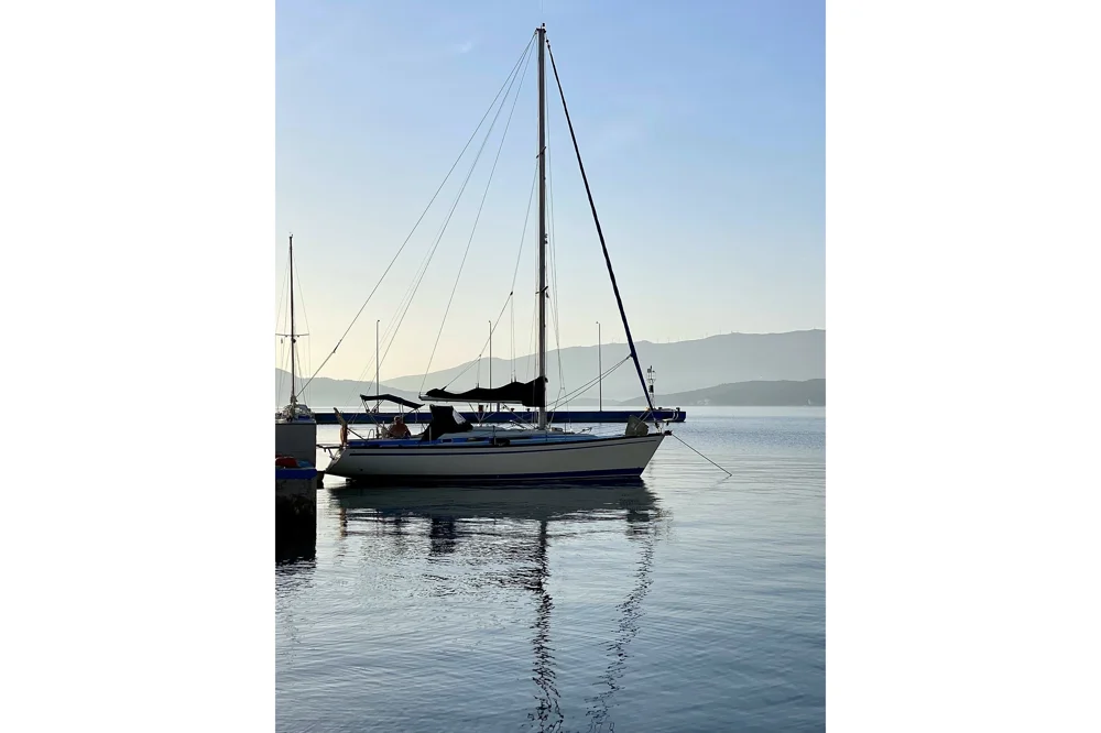 BoatPhoto.coverAlt