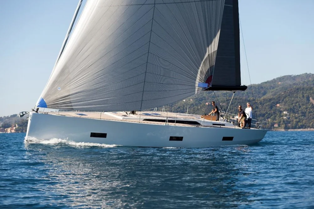BoatPhoto.coverAlt