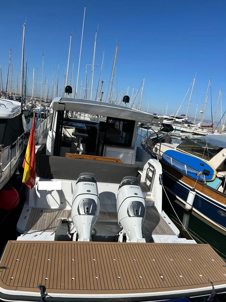 BoatPhoto.alt