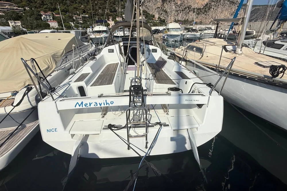 BoatPhoto.coverAlt