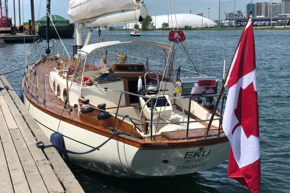 BoatPhoto.coverAlt